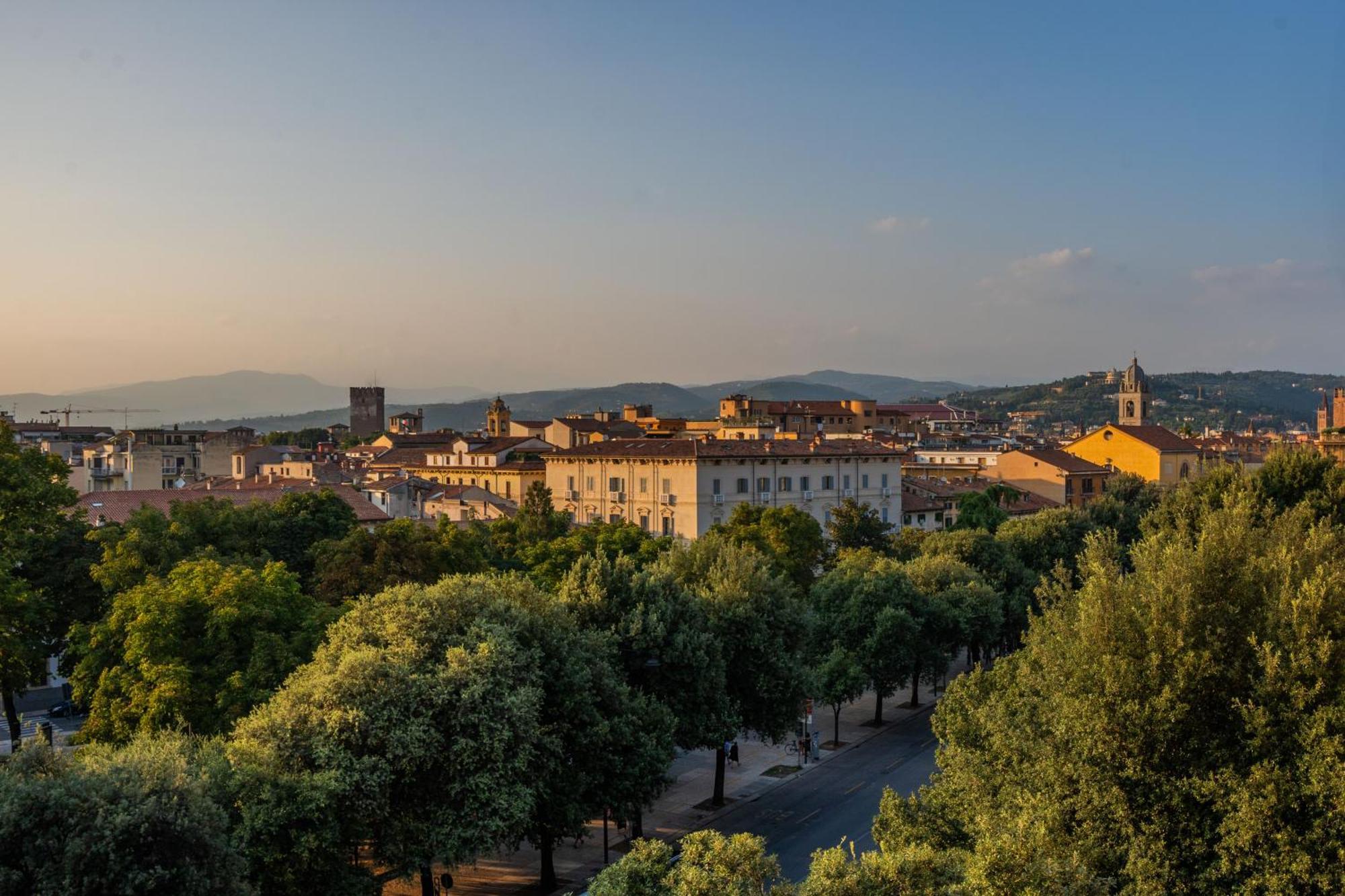 Boutique Hotel Trieste - Adults Only Verona Exterior foto