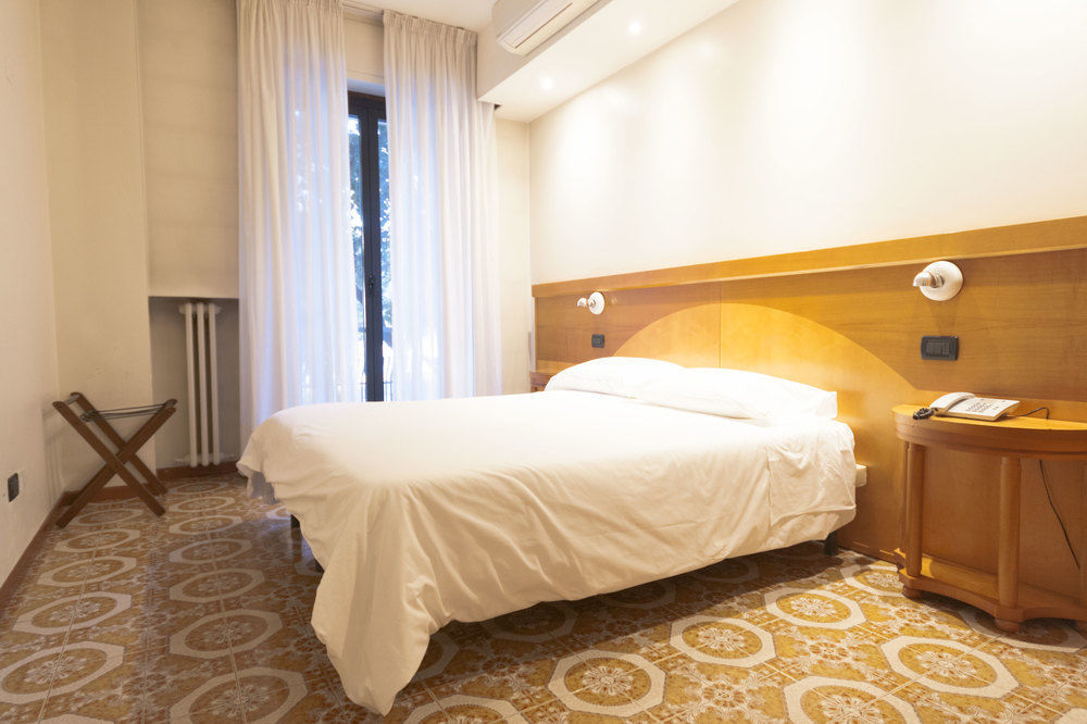 Boutique Hotel Trieste - Adults Only Verona Exterior foto